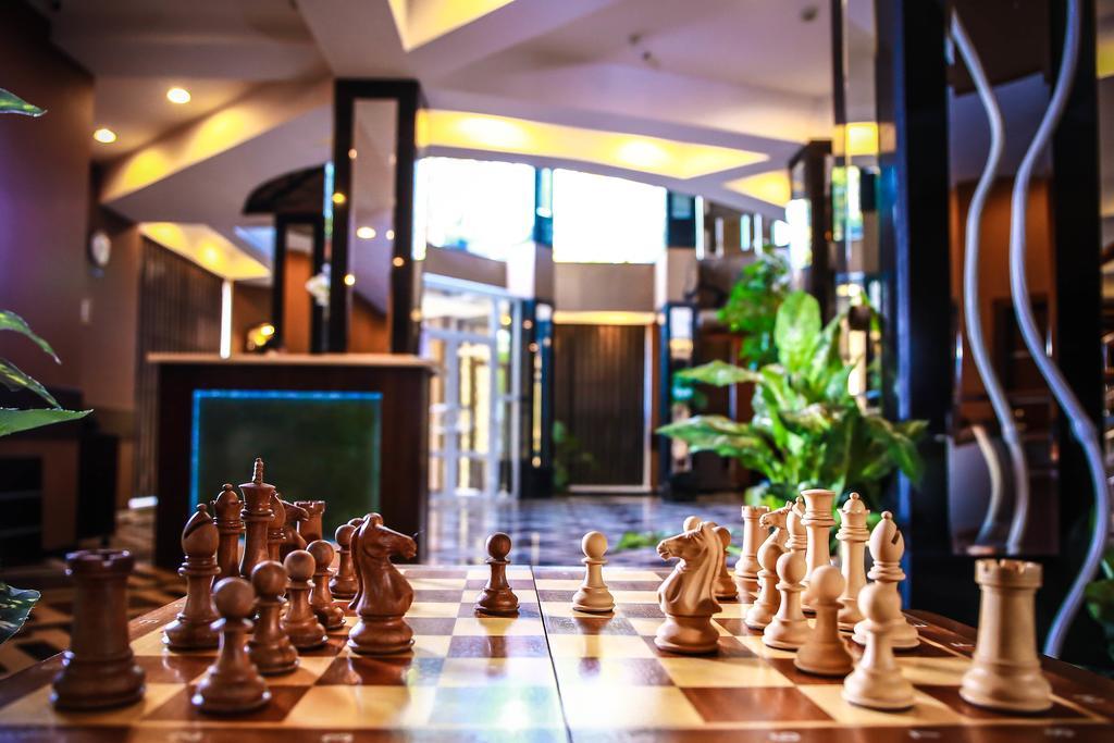 Grand M Hotel Navoi Exterior photo